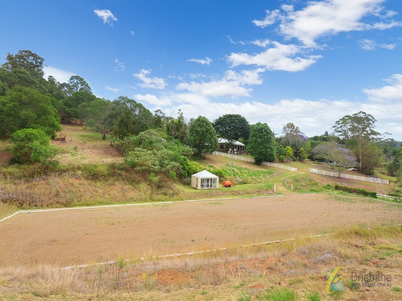 348 Gold Creek Road, Brookfield QLD 4069