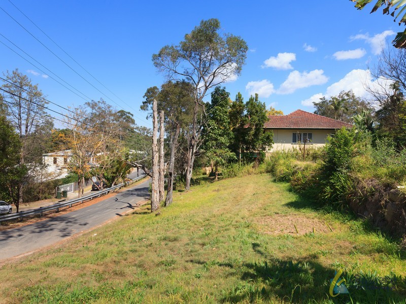 51 Fig Tree Pocket Road, Chapel Hill QLD 4069