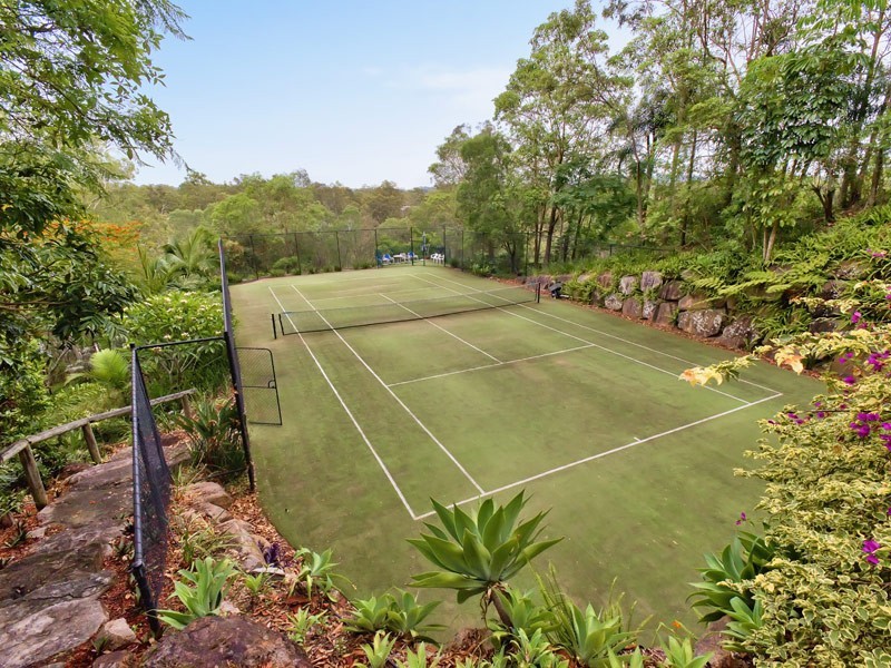 159a Mt Ommaney Drive, Jindalee QLD 4074