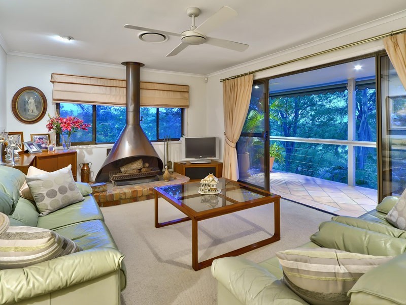 159a Mt Ommaney Drive, Jindalee QLD 4074