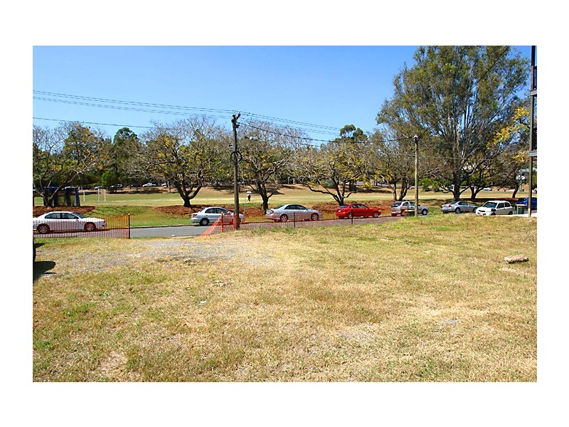 111 Munro Street, St Lucia QLD 4067