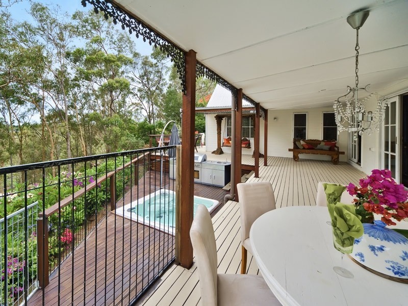 14 Solander Court, Karana Downs QLD 4306