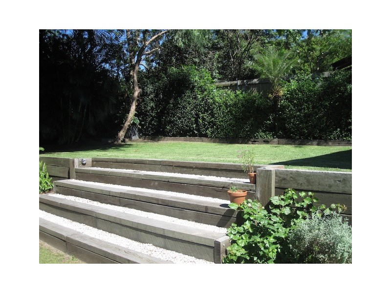 25 Lentara Street, Kenmore QLD 4069