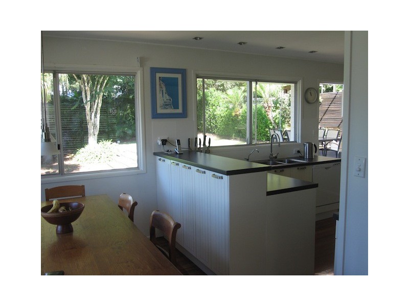 25 Lentara Street, Kenmore QLD 4069