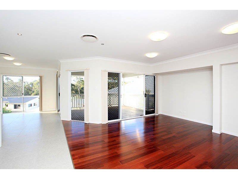 31 Goodenia Crescent, Seventeen Mile Rocks QLD 4073