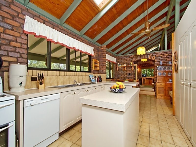 9 Baaring Drive, Karana Downs QLD 4306