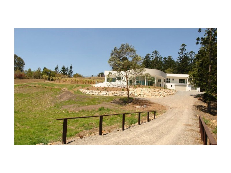 252 Moons Lane,, Brookfield QLD 4069