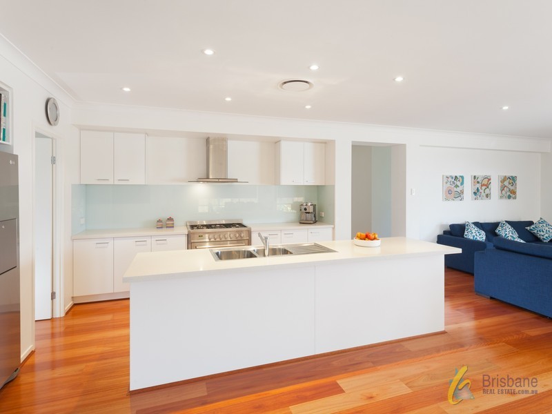 98 Paperbark Circuit, Moggill QLD 4070