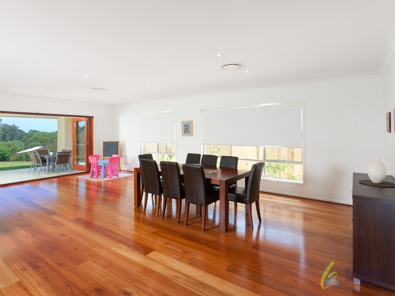 98 Paperbark Circuit, Moggill QLD 4070