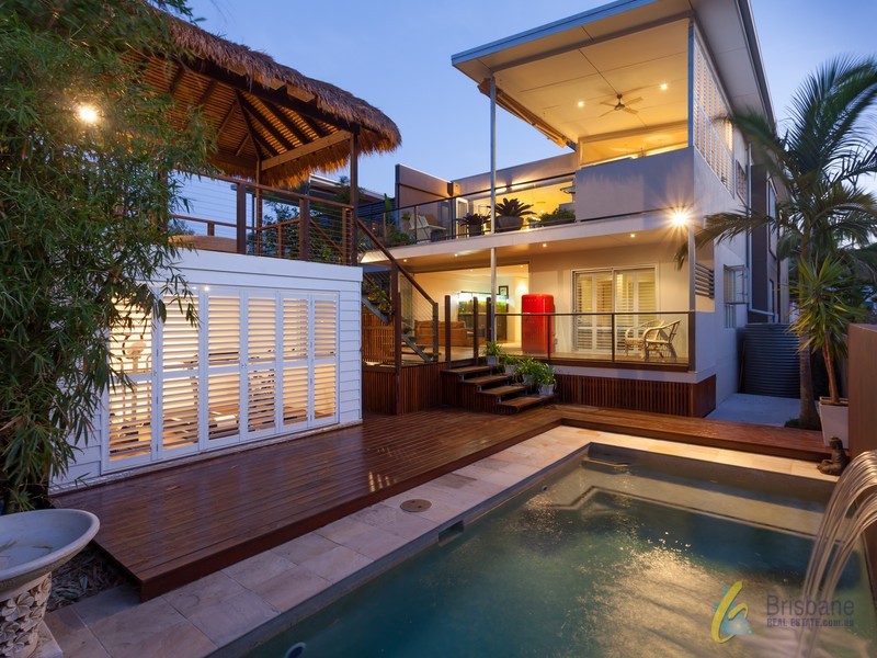 200 Graceville Ave, Graceville QLD 4075