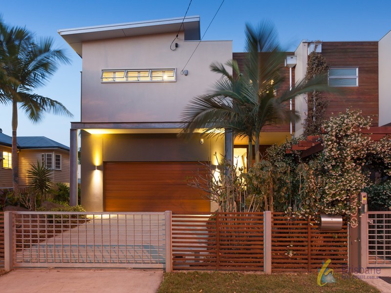 200 Graceville Ave, Graceville QLD 4075