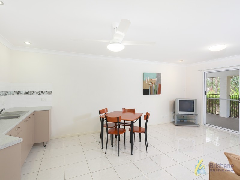 16 Corymbia Cres, Anstead QLD 4070
