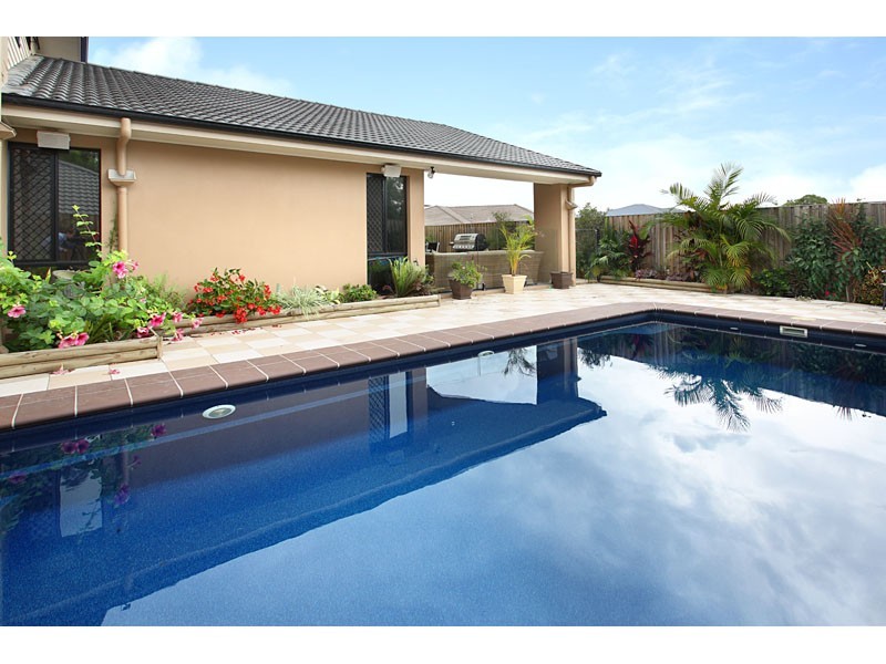 16 FREDERICK ST, Moggill QLD 4070