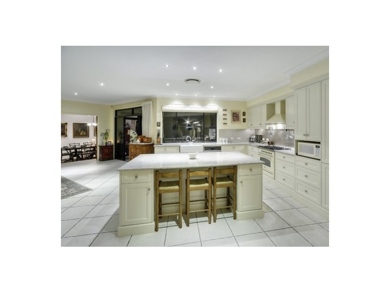 7 Brimblecombe Circuit, Pullenvale QLD 4069