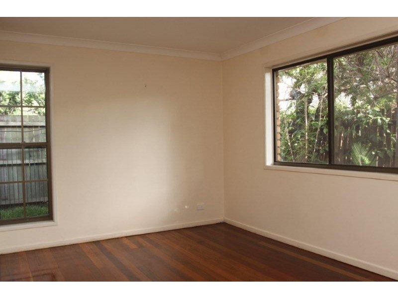 2 Nankin Street, Fig Tree Pocket QLD 4069