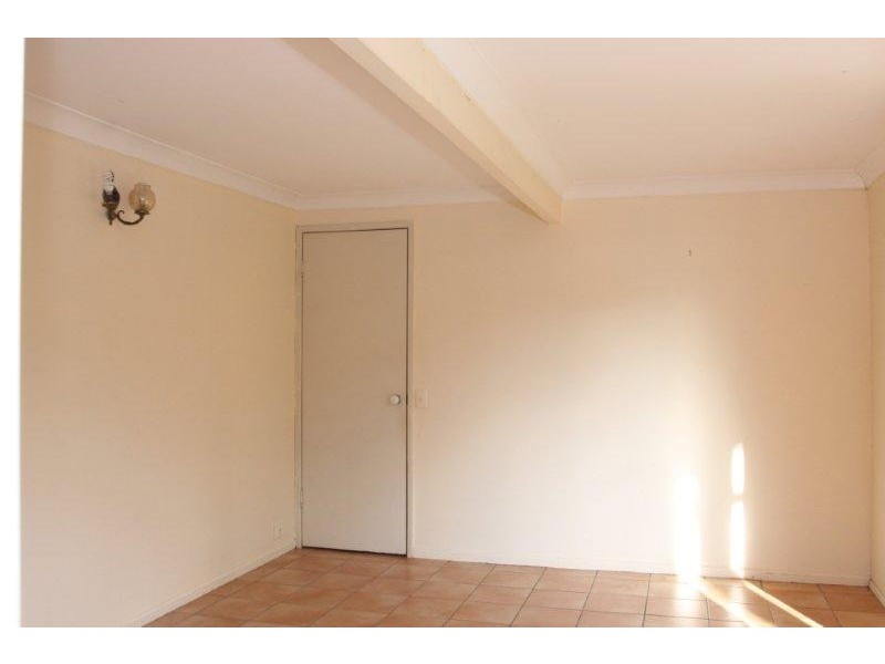 2 Nankin Street, Fig Tree Pocket QLD 4069