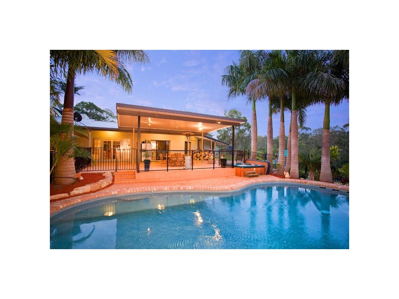 85 Boscombe Road, Brookfield QLD 4069