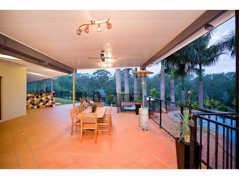 85 Boscombe Road, Brookfield QLD 4069