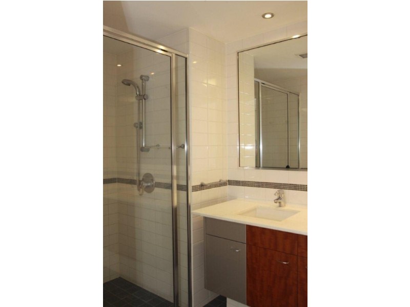 2201/186 Grey Street, South Brisbane QLD 4101
