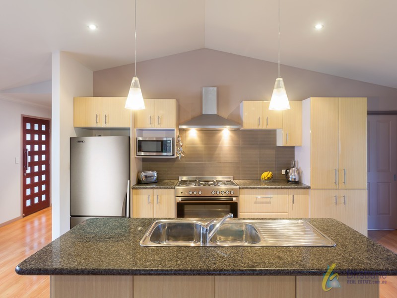 149 George Holt Drive, Mount Crosby QLD 4306