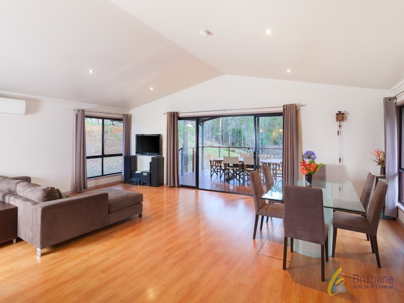 149 George Holt Drive, Mount Crosby QLD 4306