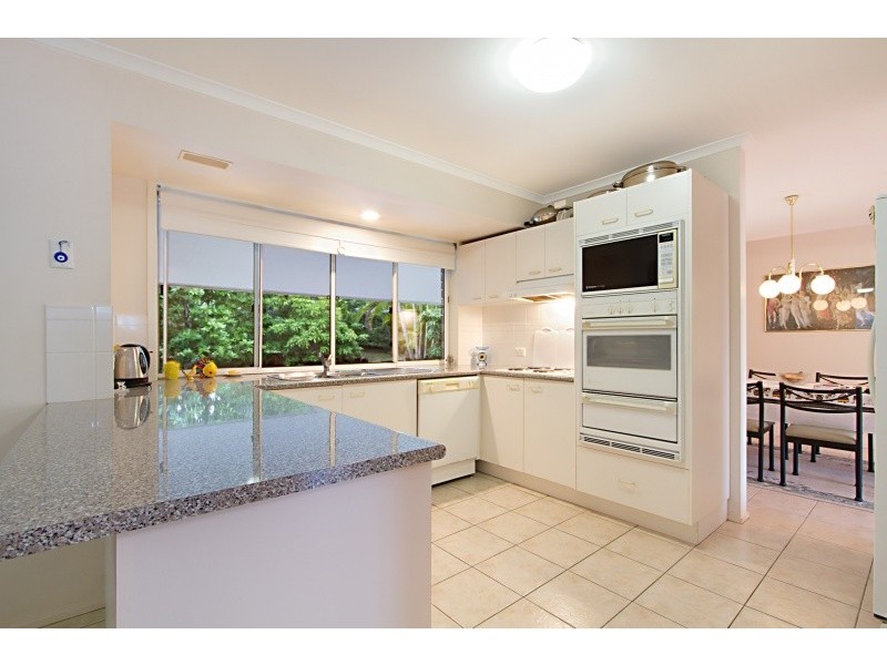32 DEWSBURY ST, Middle Park QLD 4074