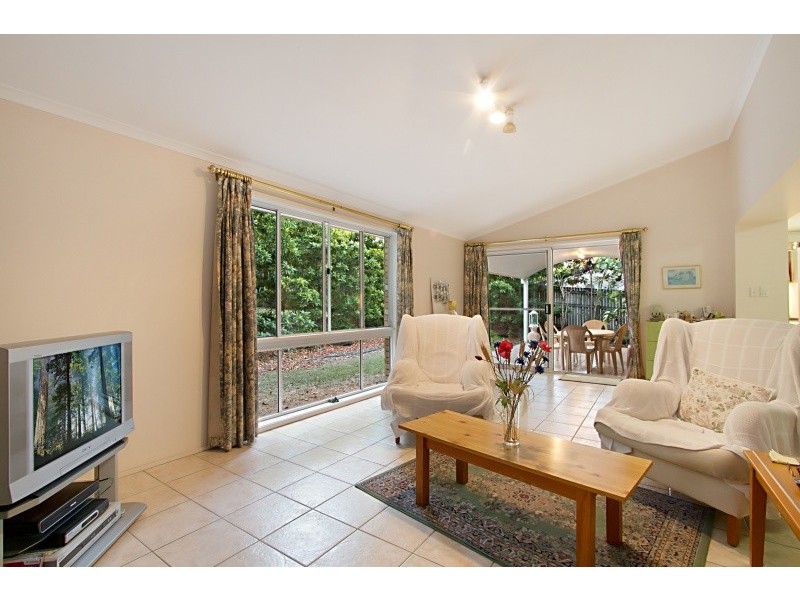 32 DEWSBURY ST, Middle Park QLD 4074