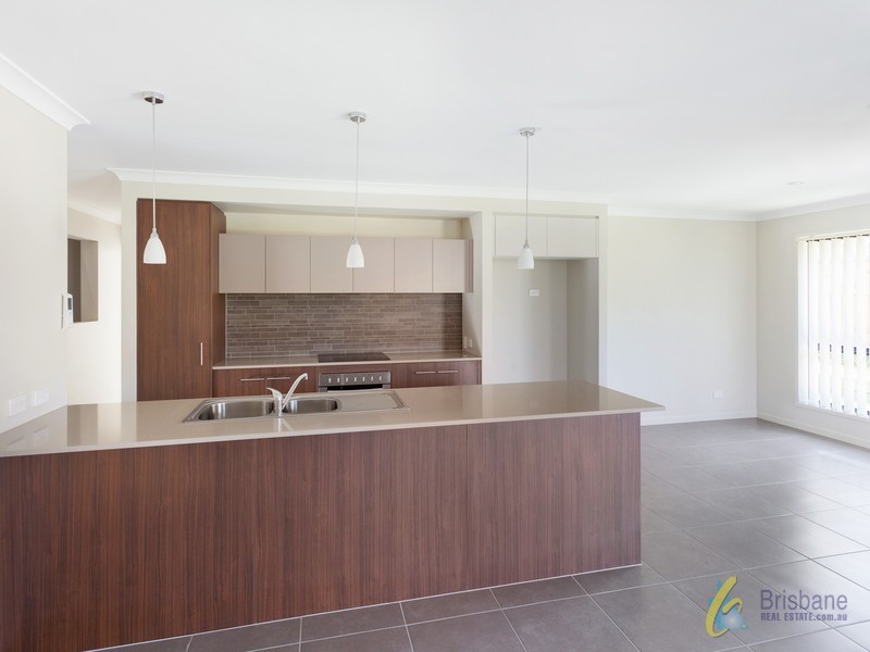 6 McGrath Court,, Moggill QLD 4070