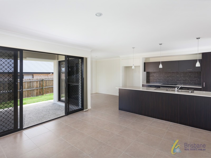 12 McGrath Court, Moggill QLD 4070