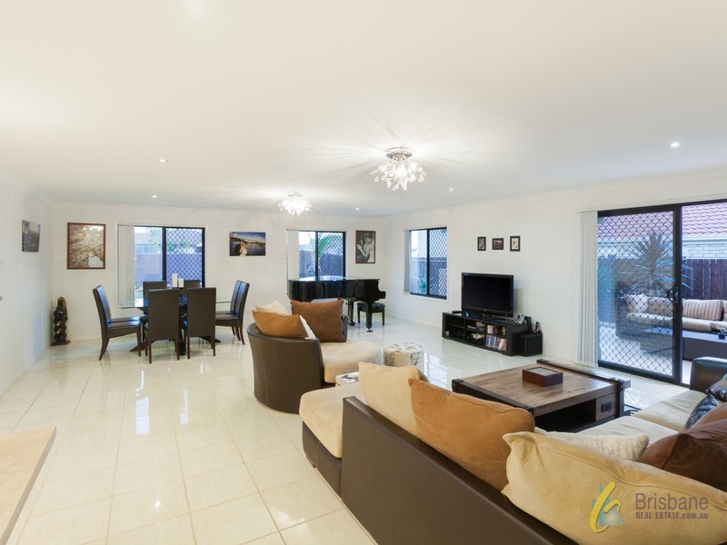 6 Arvin Cl, Calamvale QLD 4116