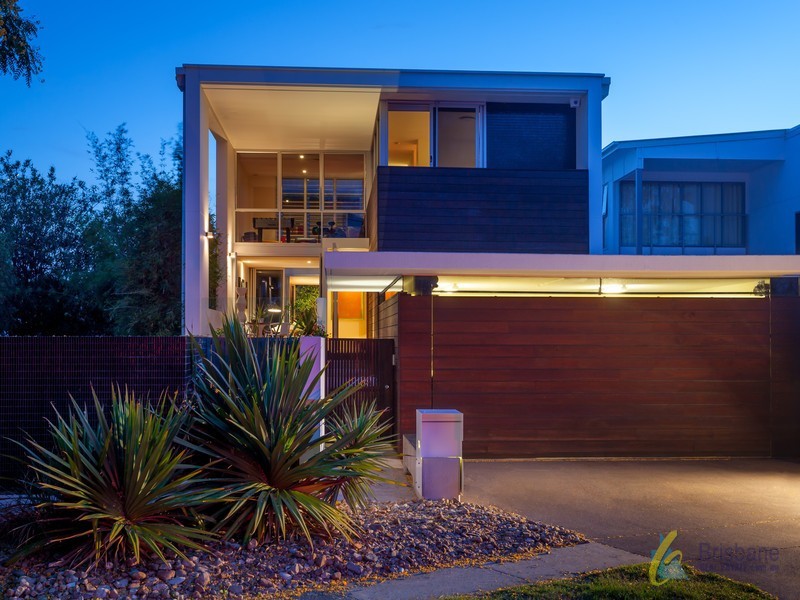 124 Brisbane Corso, Fairfield QLD 4103