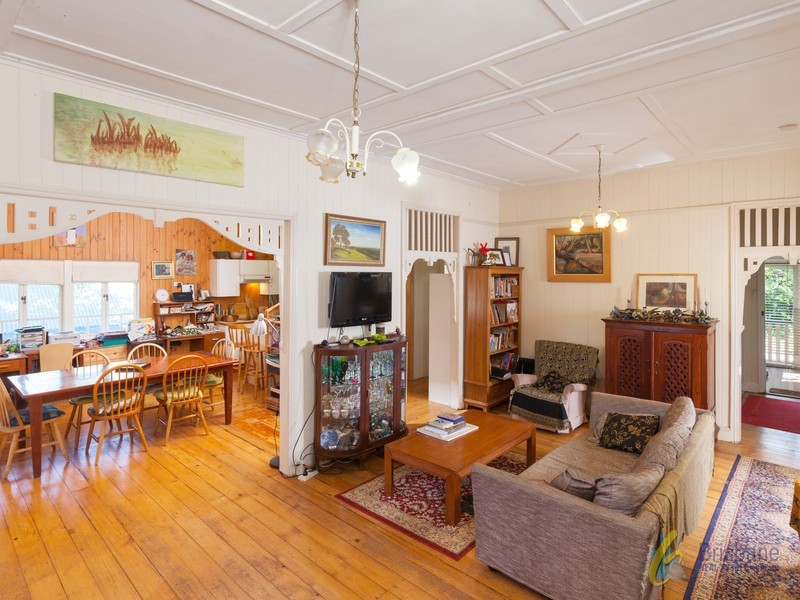 25 Kathleen St, Corinda QLD 4075