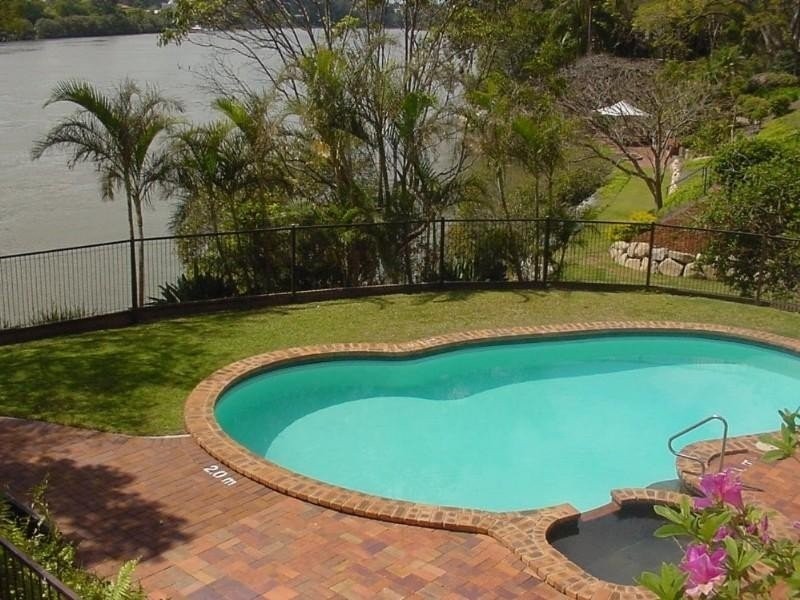 30/72 Sandford Street, St Lucia QLD 4067