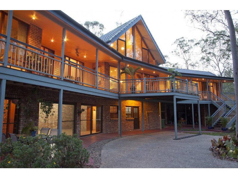 38 Eurambeen Close, Karana Downs QLD 4306