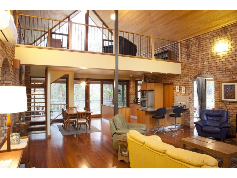 38 Eurambeen Close, Karana Downs QLD 4306