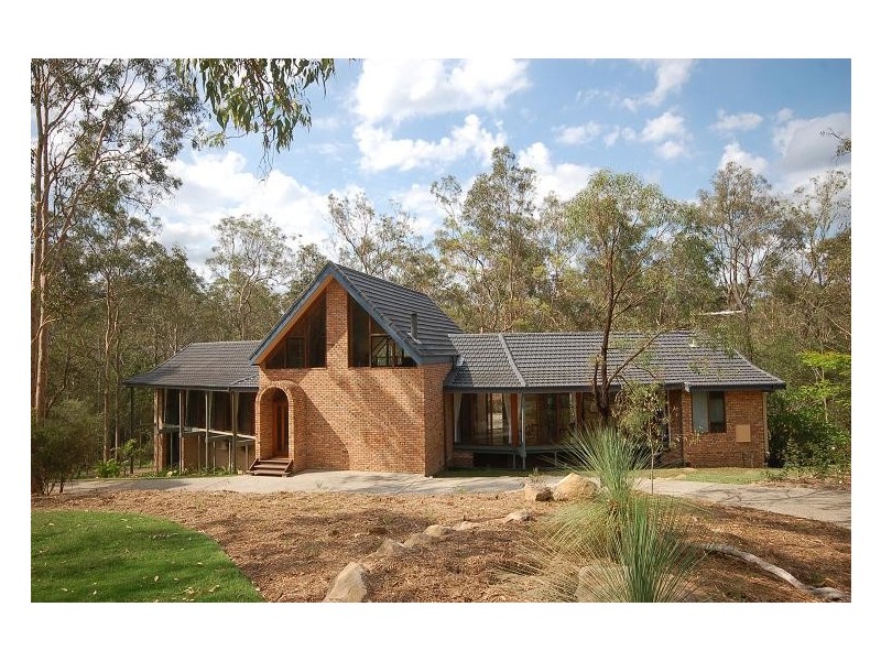 38 Eurambeen Close, Karana Downs QLD 4306