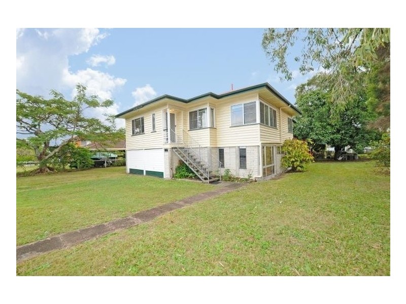 186 Verney Rd East, Graceville QLD 4075