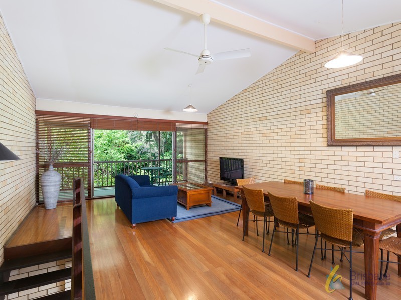 3/15 Priory St, Indooroopilly QLD 4068