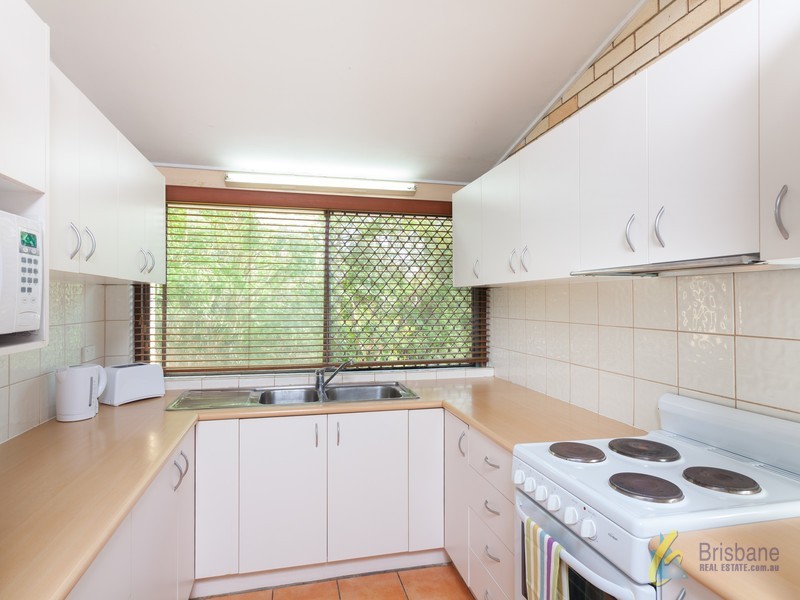 3/15 Priory St, Indooroopilly QLD 4068