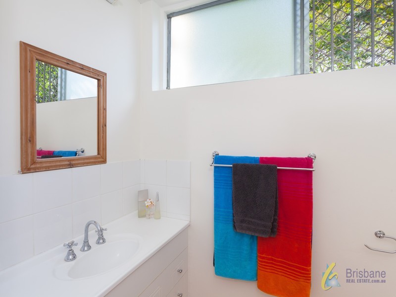 3/15 Priory St, Indooroopilly QLD 4068