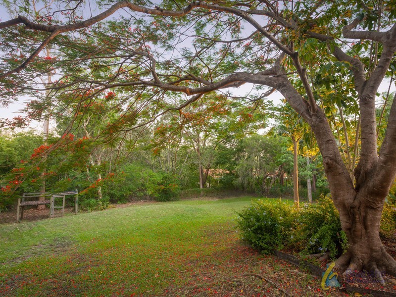 10 Luss Street, Moggill QLD 4070