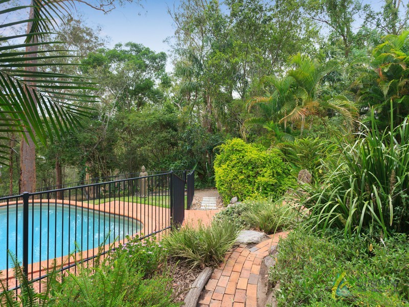 44 Vyner Street, Pinjarra Hills QLD 4069