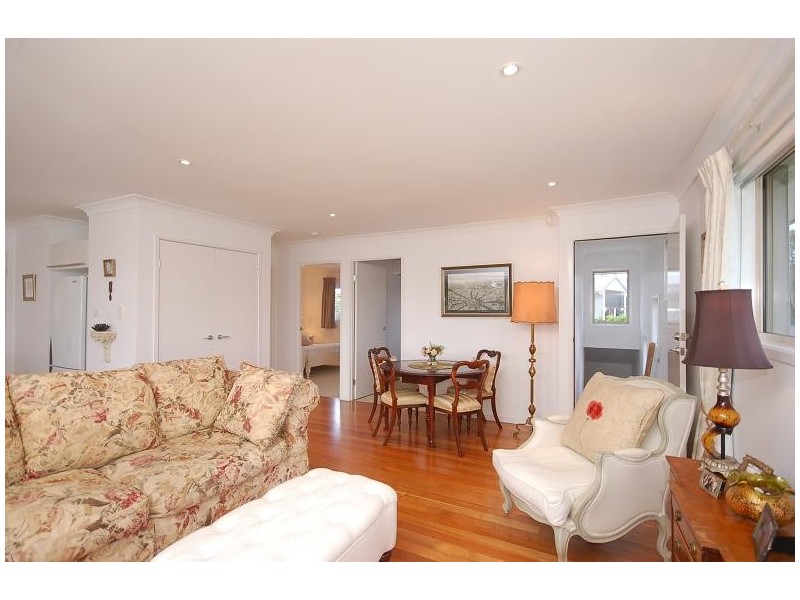 60/302 College Rd, Karana Downs QLD 4306