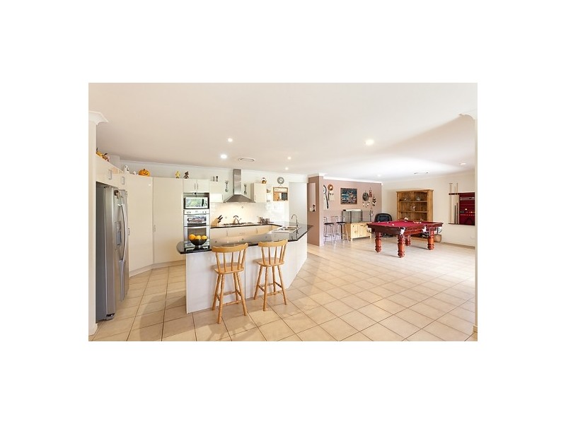 291 George Holt Drive, Mount Crosby QLD 4306