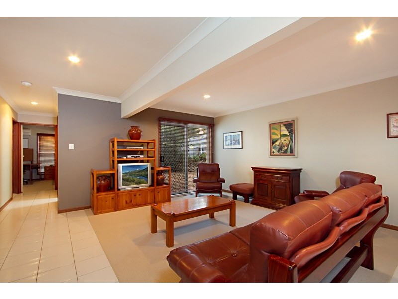 66 Creekside Street, Kenmore Hills QLD 4069