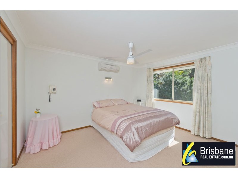 5 Pellatt Close, Kenmore Hills QLD 4069