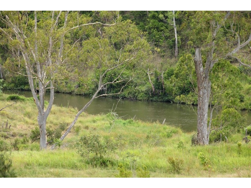 50 Waterfront Place, Karalee QLD 4306