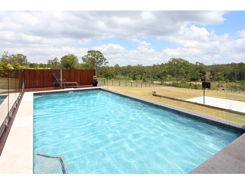 50 Waterfront Place, Karalee QLD 4306