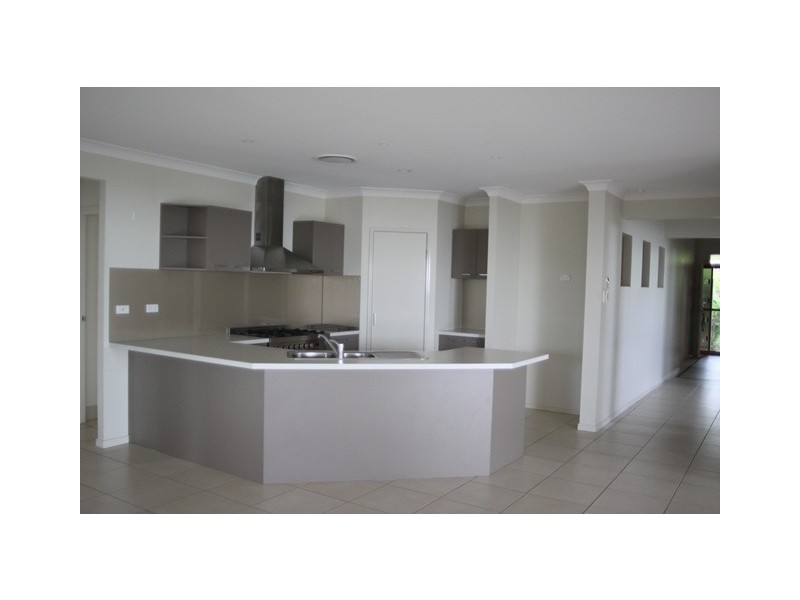 9 Pardalote Drive, Brookwater QLD 4300