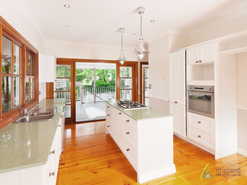 38 Chelmer St East, Chelmer QLD 4068